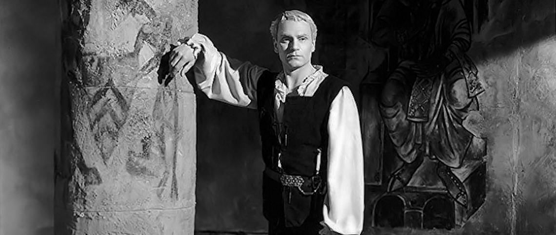 Laurence Olivier | "Hamlet" (1948)