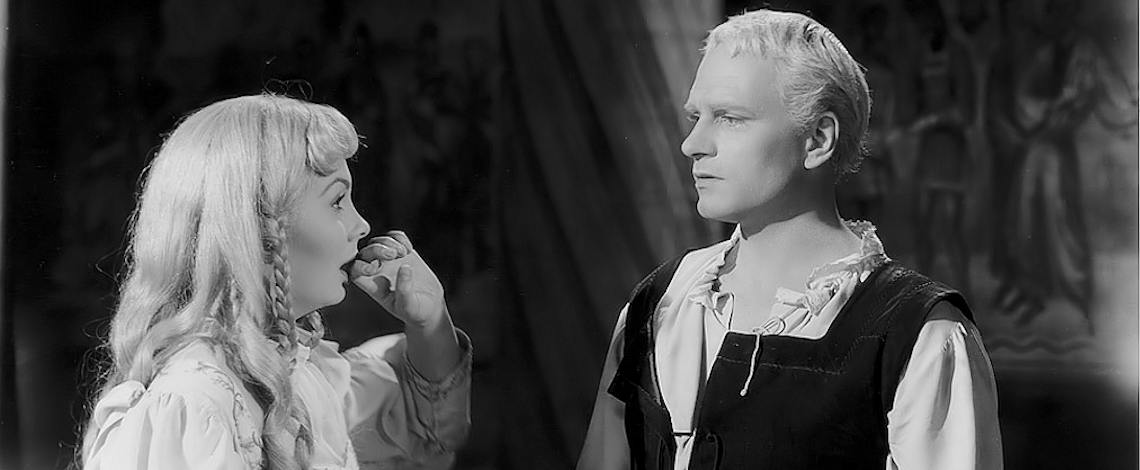 Laurence Olivier, Jean Simmons | "Hamlet" (1948) *