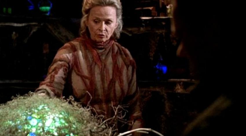 Bonnie Bartlett | "Stargate SG-1" (1997)