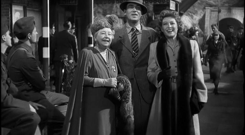 Greer Garson, Dame May Whitty, Walter Pidgeon | "Mrs. Miniver" (1942)