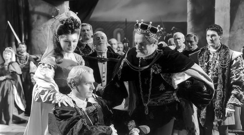 Laurence Olivier, Eileen Herlie, Terence Morgan, Basil Sydney | "Hamlet" (1948) *